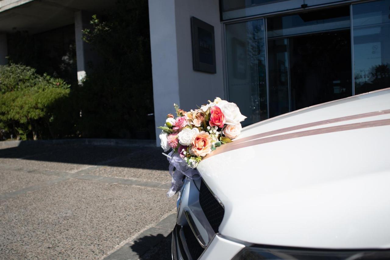 Wyndham Concepcion Pettra Hotel Ngoại thất bức ảnh Wedding car