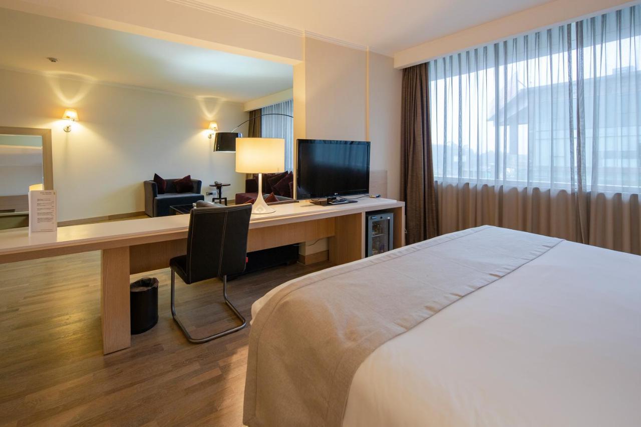 Wyndham Concepcion Pettra Hotel Ngoại thất bức ảnh Deluxe Room